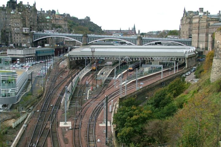 Edinburgh Reclaims North Bridge, and a Piece of Itself