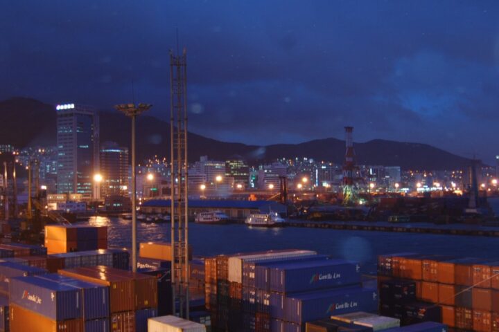 The Mid-Year Outlook for a World Economy Holding Its Balance