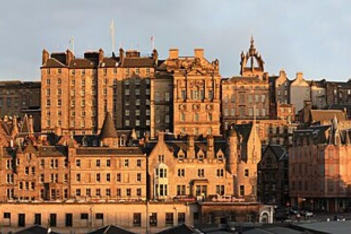 Why August Is When Edinburgh Becomes the Cultural Capital of the World