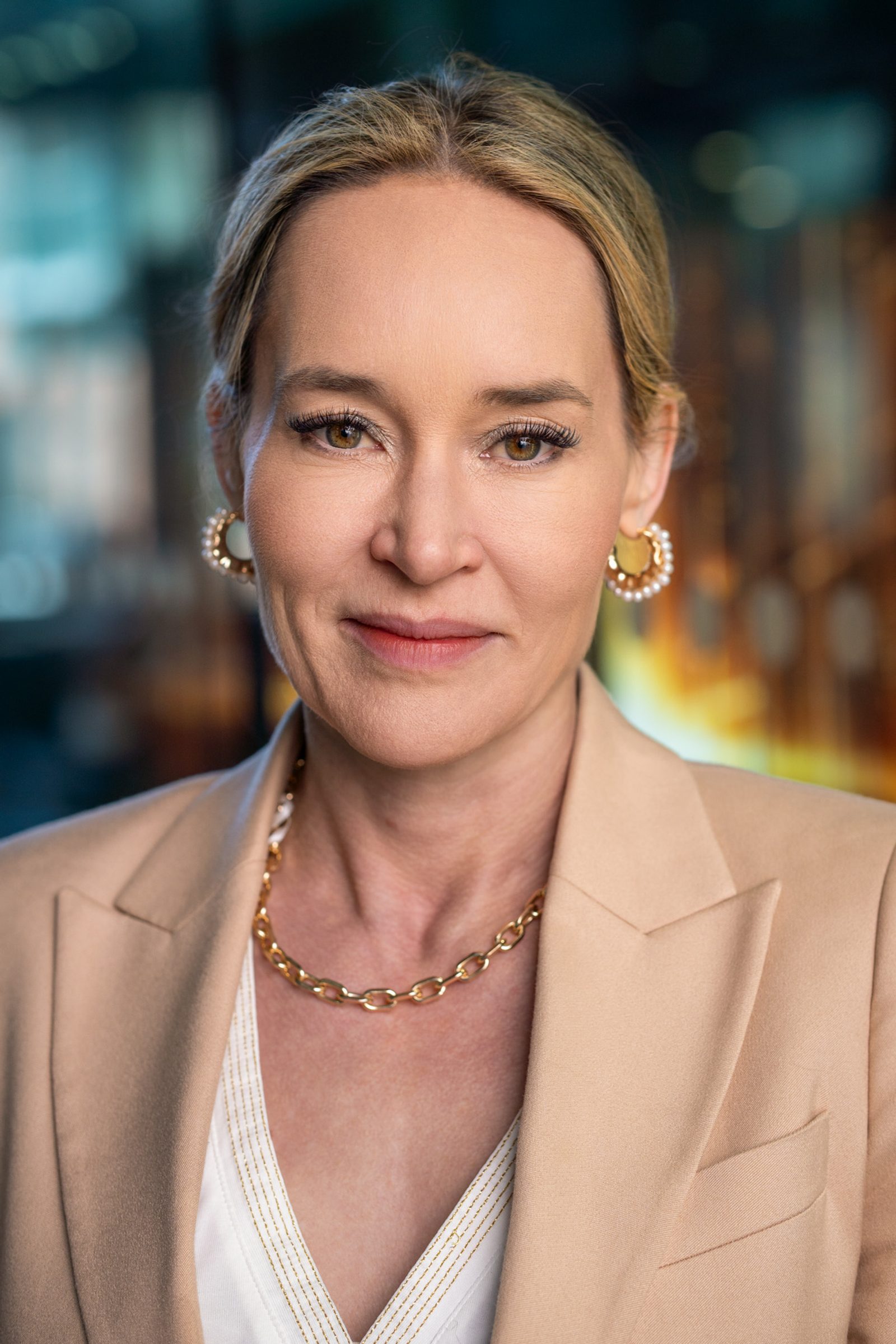 aberdeen investments caroline hertrich etf strategy