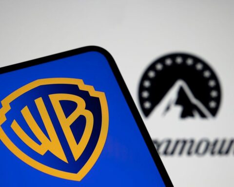 paramount warner bros discovery settlement states