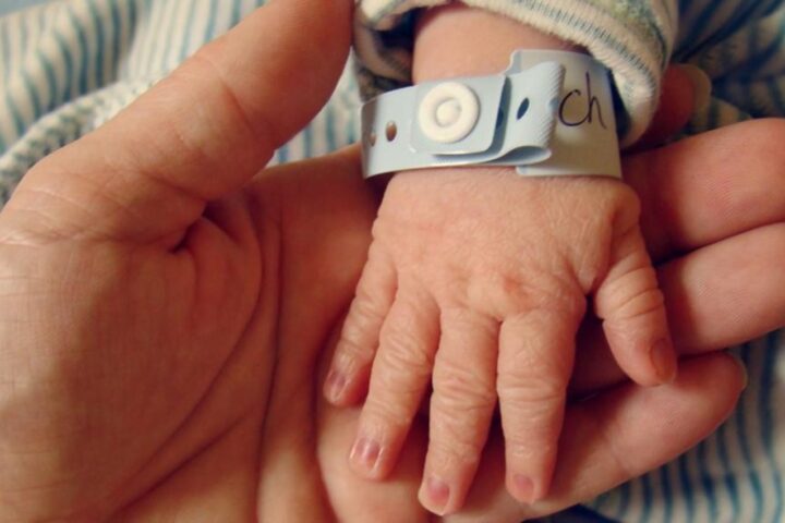 dr grays elgin maternity services delay