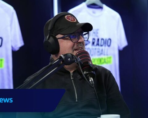 STV Radio's Ewen Cameron Stops to Help Injured Woman on Way to Muiravonside