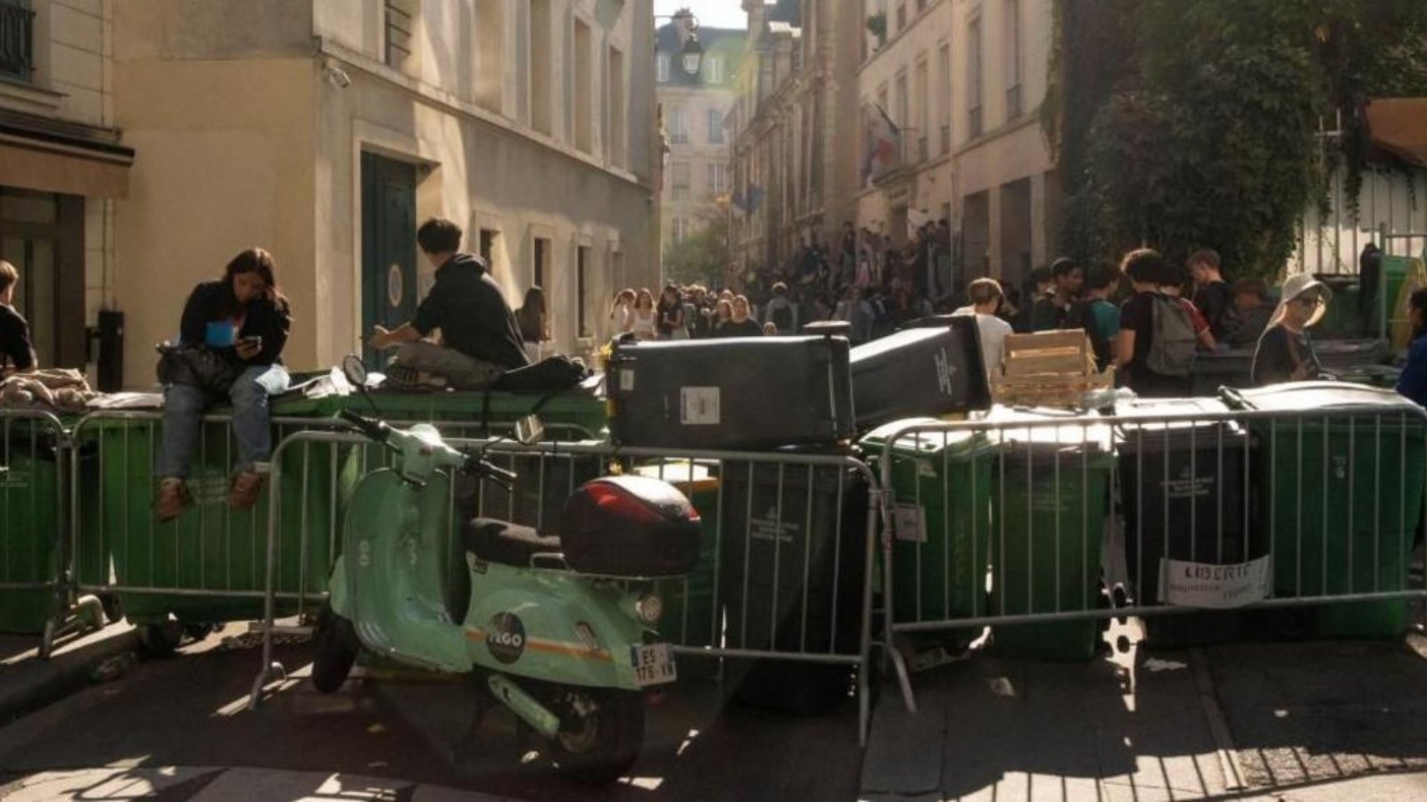 france student protests national day action