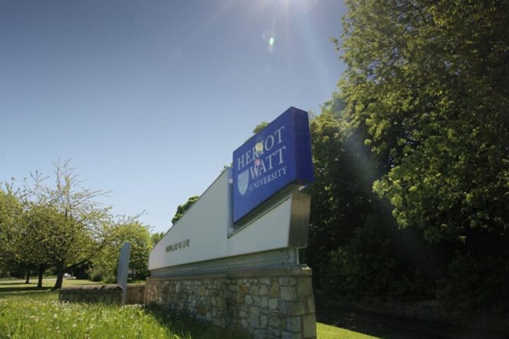 Heriot-Watt Apologises After PhD Researchers Go Unpaid and Turn to Hardship Loans