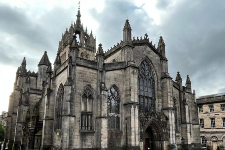 st giles cathedral entry fee edinburgh visitors